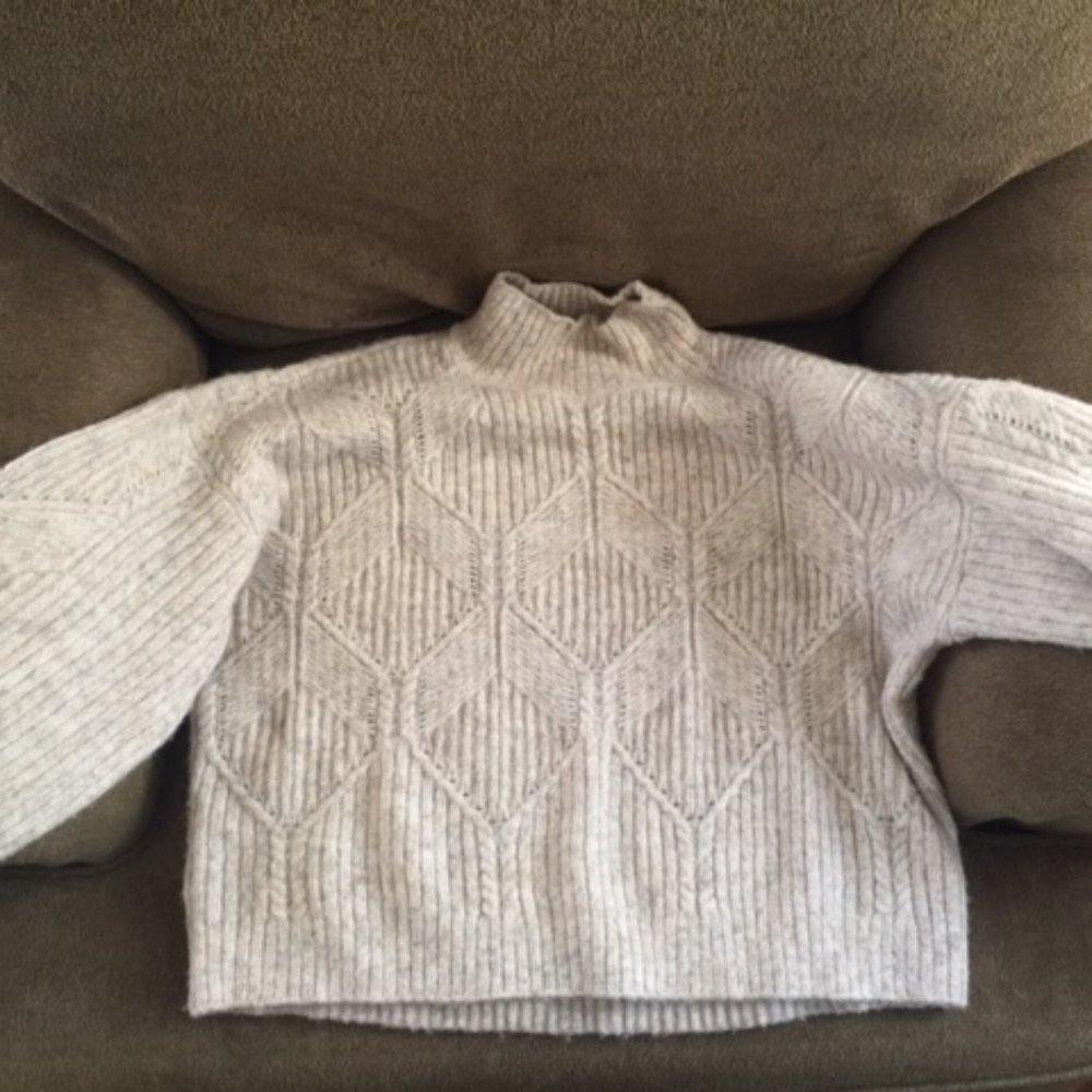 & Other Stories Cream Mockneck Sweater Oversized S
